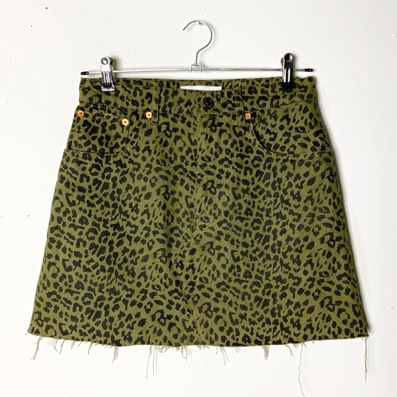 Zara Dresses & Skirts - ZARA Animal Print Denim Skirt Small Green Leopard